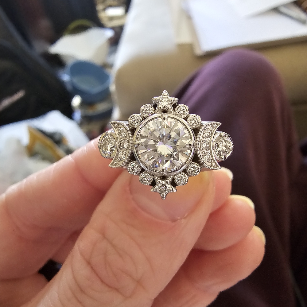 Elegant White Gold Diamond Ring
